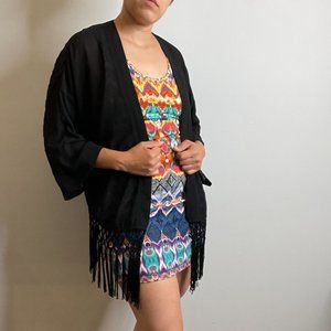 Forever 21 Contemporary Kimono with Tassels -M-